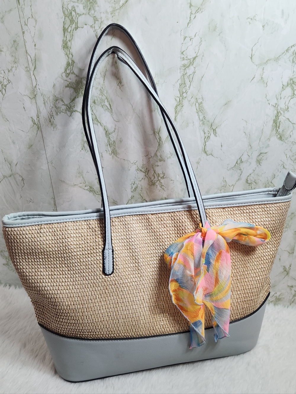 IZZY & ALI Adorable Woven Shoulder Tote